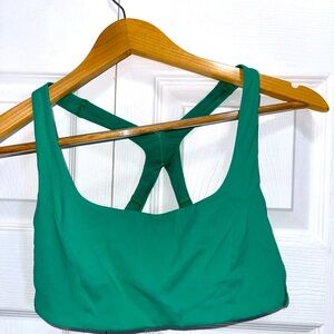 Lululemon light support sports bra b/c cup